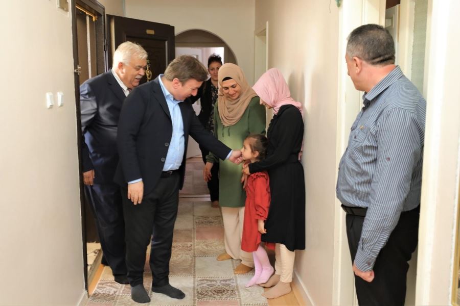 AKSARAY VALİSİ HAMZA AYDOĞDU GÖZYAŞLARINA HAKİM OLAMADI